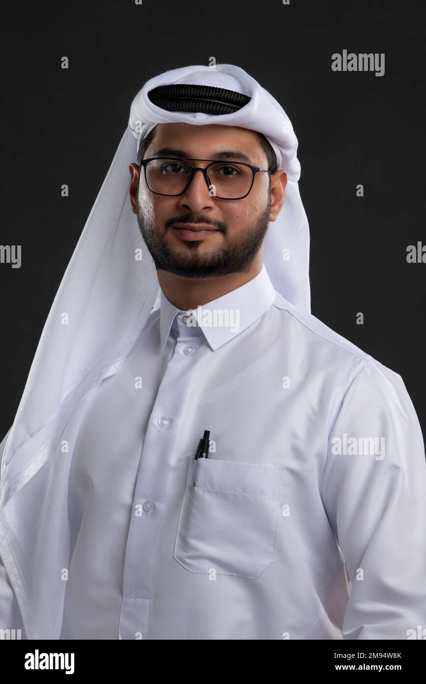 عميل
